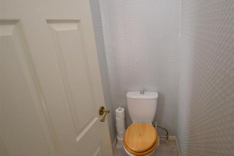 131 Ash Grove, Harefield, Uxbridge, UB9 6EZ