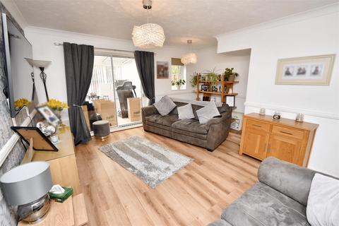 3 bedroom semi-detached house for sale, Inwood Close, Corby NN18