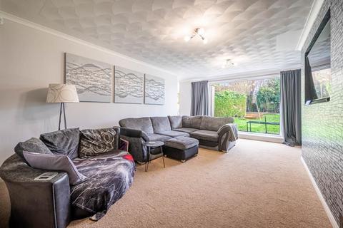 3 Beech Avenue, Larkhall, ML9 2TE