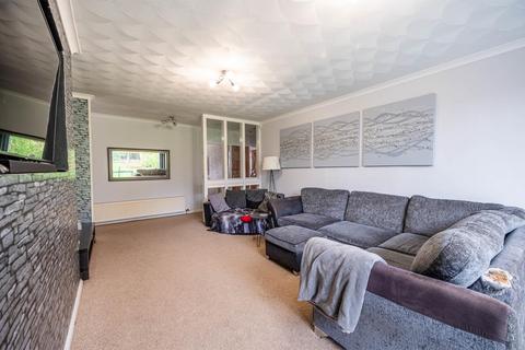 3 Beech Avenue, Larkhall, ML9 2TE