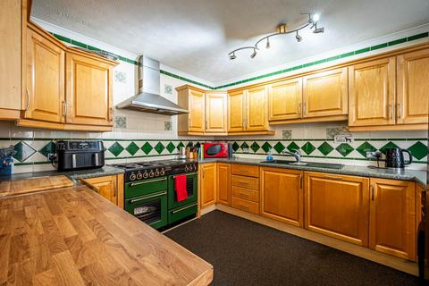 3 Beech Avenue, Larkhall, ML9 2TE
