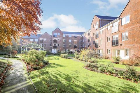 2 bedroom apartment for sale, Dutton Court, Station Approach, Off Station Road, Cheadle Hulme