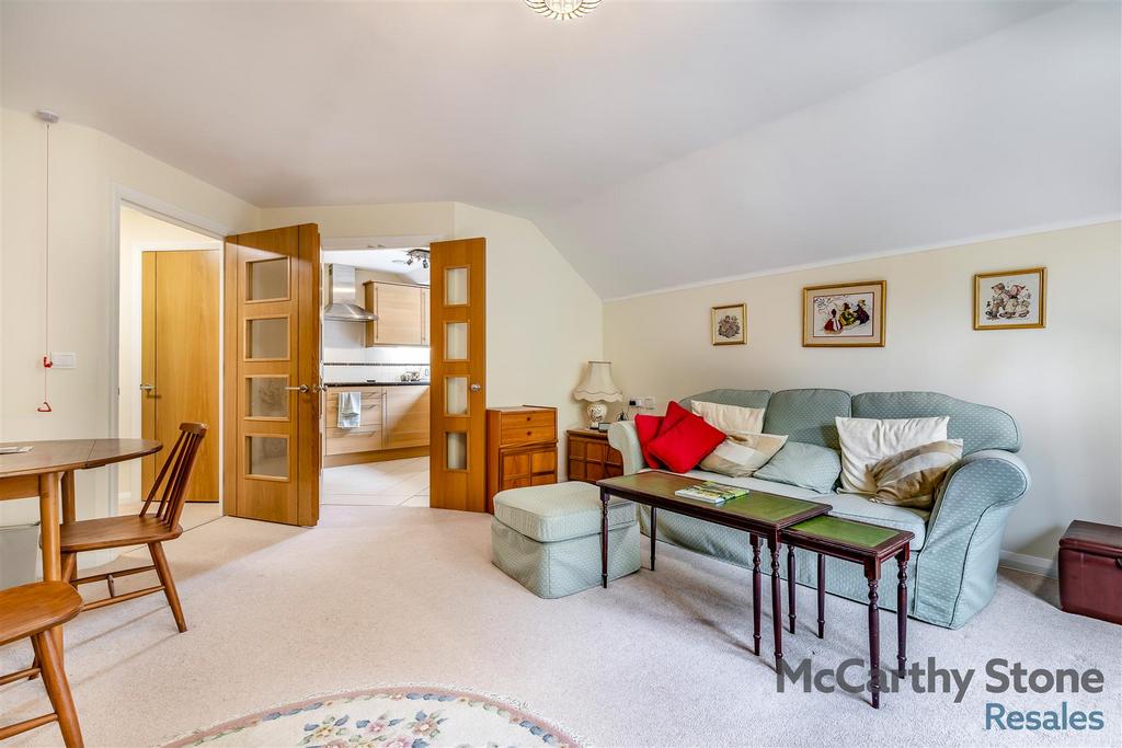 8651108-interior08.jpg