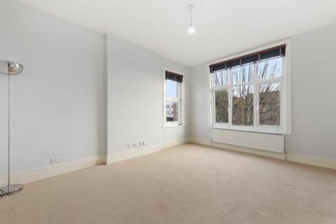 2 bedroom flat for sale, Croydon Road, Anerley, London, SE20