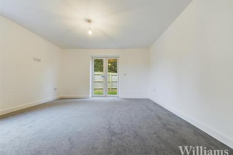 2 bedroom end of terrace house for sale, Ailward Road, Aylesbury HP19