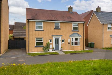 4 bedroom detached house for sale, Oxpen, Aylesbury HP18