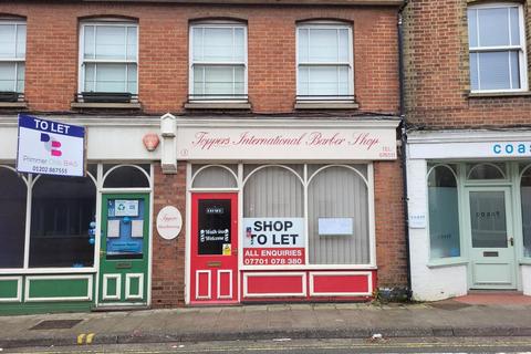 Retail property (high street) to rent, 4a Queen Street, Lymington, Hampshire