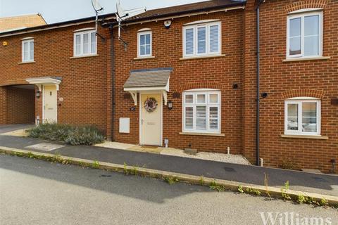 3 bedroom terraced house for sale, Chaundler Drive, Aylesbury HP19