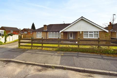 3 bedroom detached bungalow for sale, Ardleigh Close, Nottingham NG5