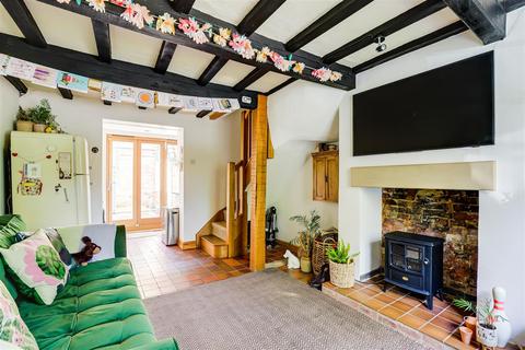 2 bedroom cottage for sale, New Road, Oxton NG25