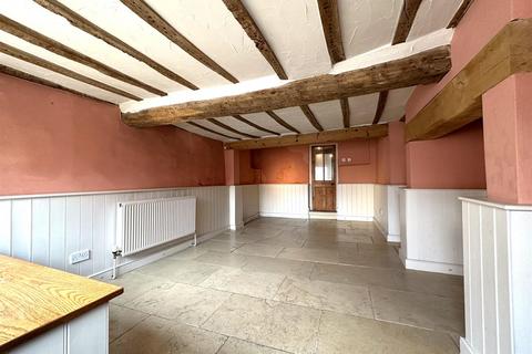 4 bedroom cottage for sale, Millgate. Newark