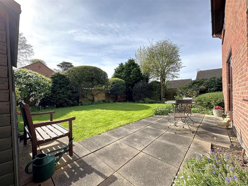 Delightful Wall-Enclosed Garden 537