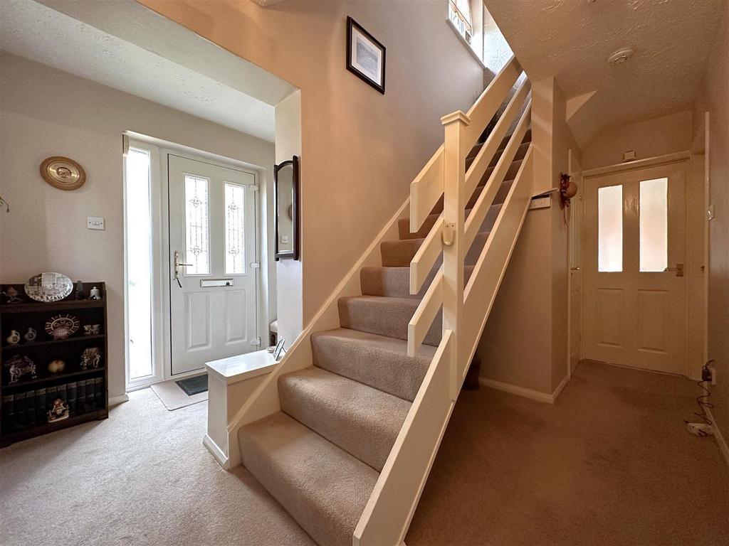 Entrance Hall 569