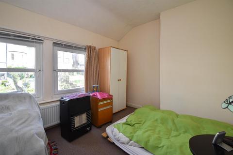 2 bedroom flat for sale, Nelson Road, Hastings