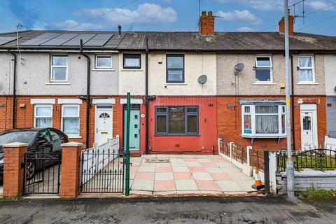 3 bedroom terraced house for sale, Dakins Road, Leigh