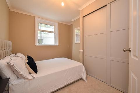1 bedroom flat for sale, Pevensey Road, St. Leonards-On-Sea