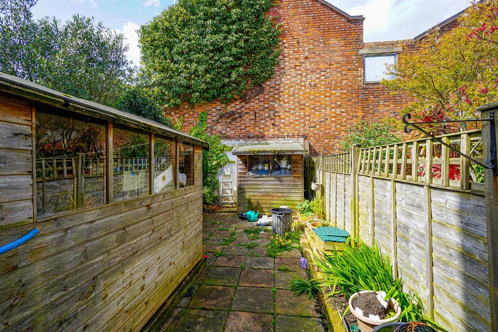 St. Road, Hastings 3 bed terraced house for sale £200,000