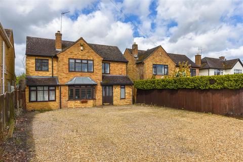 4 bedroom detached house for sale, Sywell Road, Overstone, Northampton