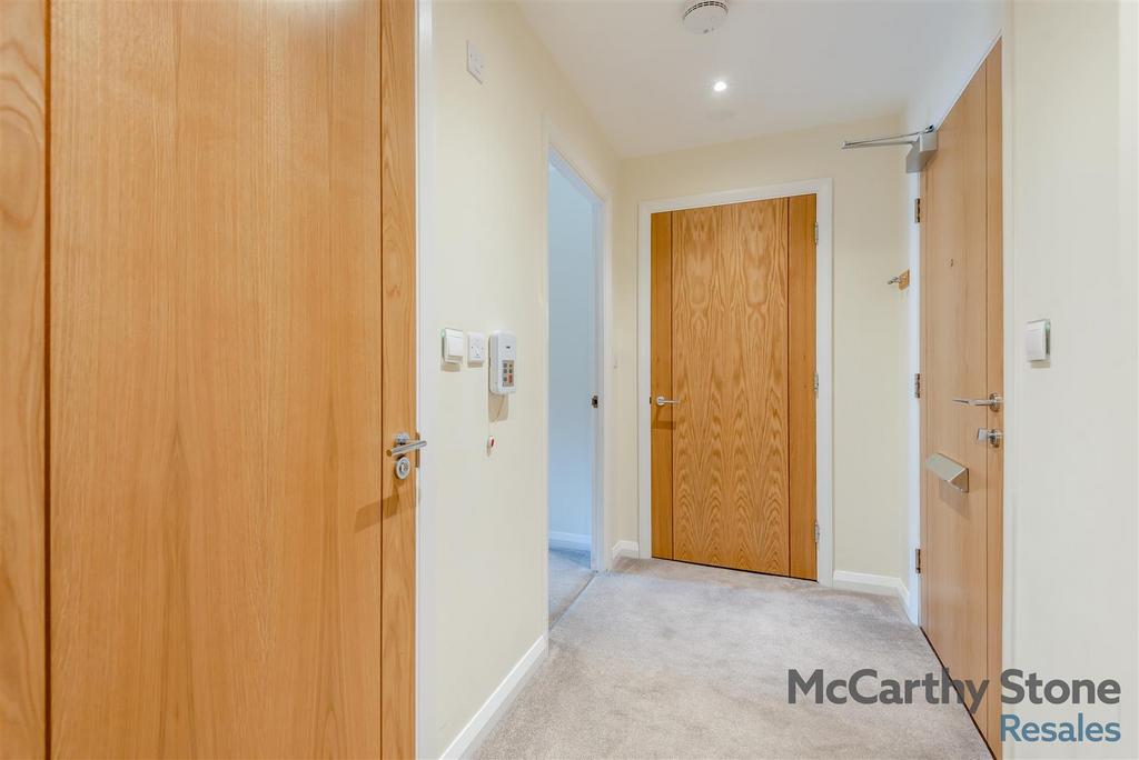 8654009-interior07.jpg
