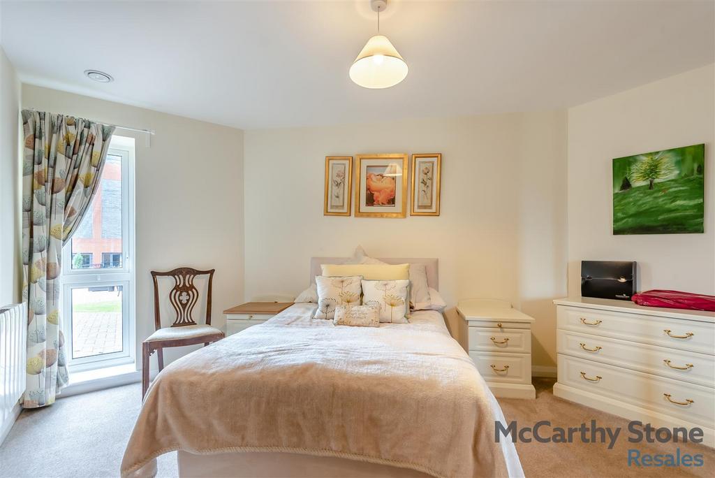 8654009-interior09.jpg
