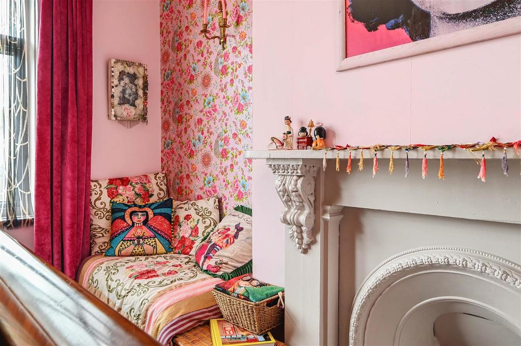 28 Edwin road tn35 (40).jpg