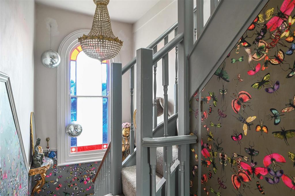 28 Edwin road tn35 (42).jpg