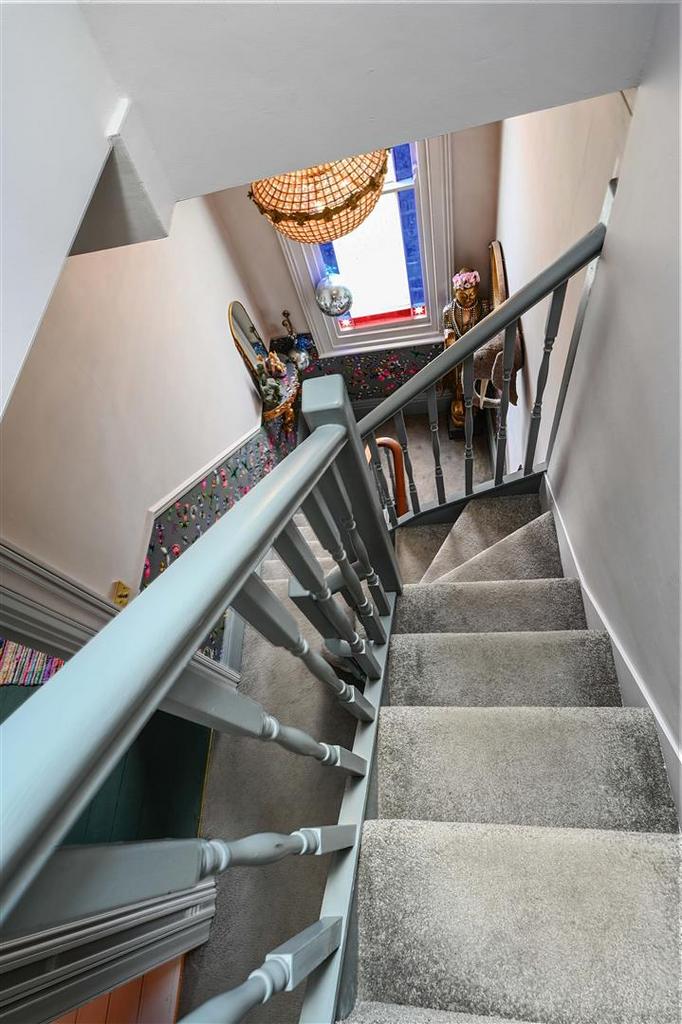 28 Edwin road tn35 (46).jpg