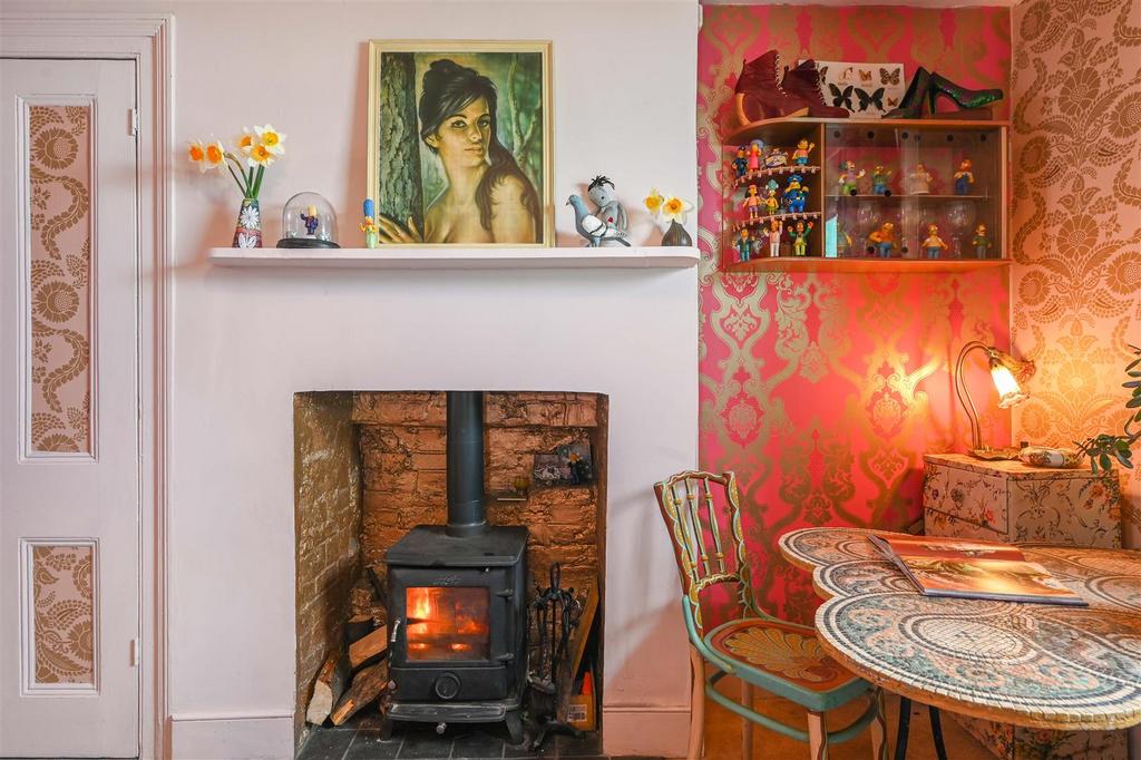 28 Edwin road tn35 (62).jpg