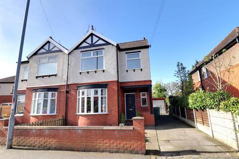 3 bedroom semi-detached house for sale, Gainsborough Road, Crewe