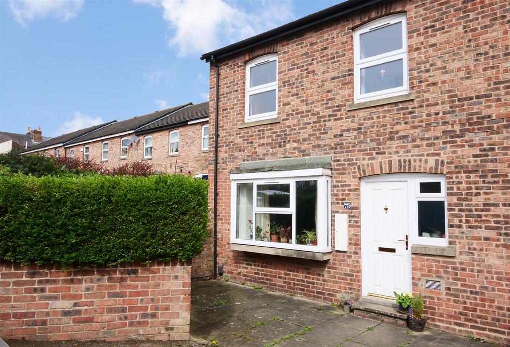 Fenwick Street, Off Road 3 bed house for sale £300,000