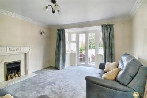 4 bedroom house for sale, Geary Drive, Wakefield WF2