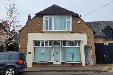 Property for sale, Banbury Street, Kineton, Warwick
