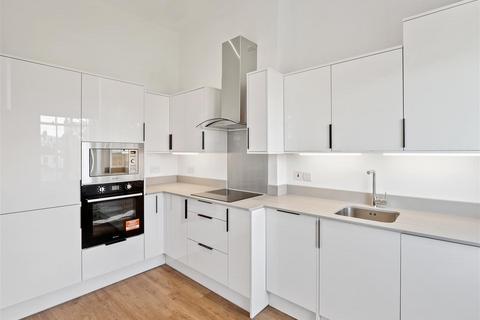 2 bedroom apartment for sale, Randolph Crescent, London W9