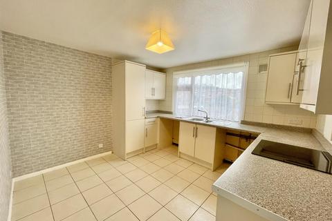 26 Chestnut Way, Newhaven, BN9 9XG