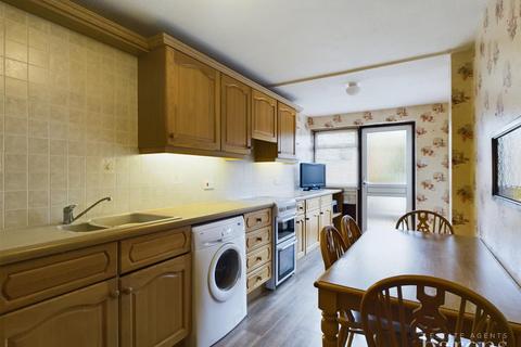 27 Bennet Close, Basingstoke, RG21 5JR