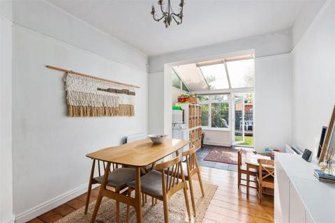 157 Mostyn Road, London, SW19 3LS