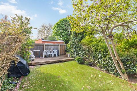 157 Mostyn Road, London, SW19 3LS