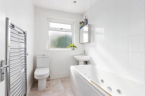 157 Mostyn Road, London, SW19 3LS
