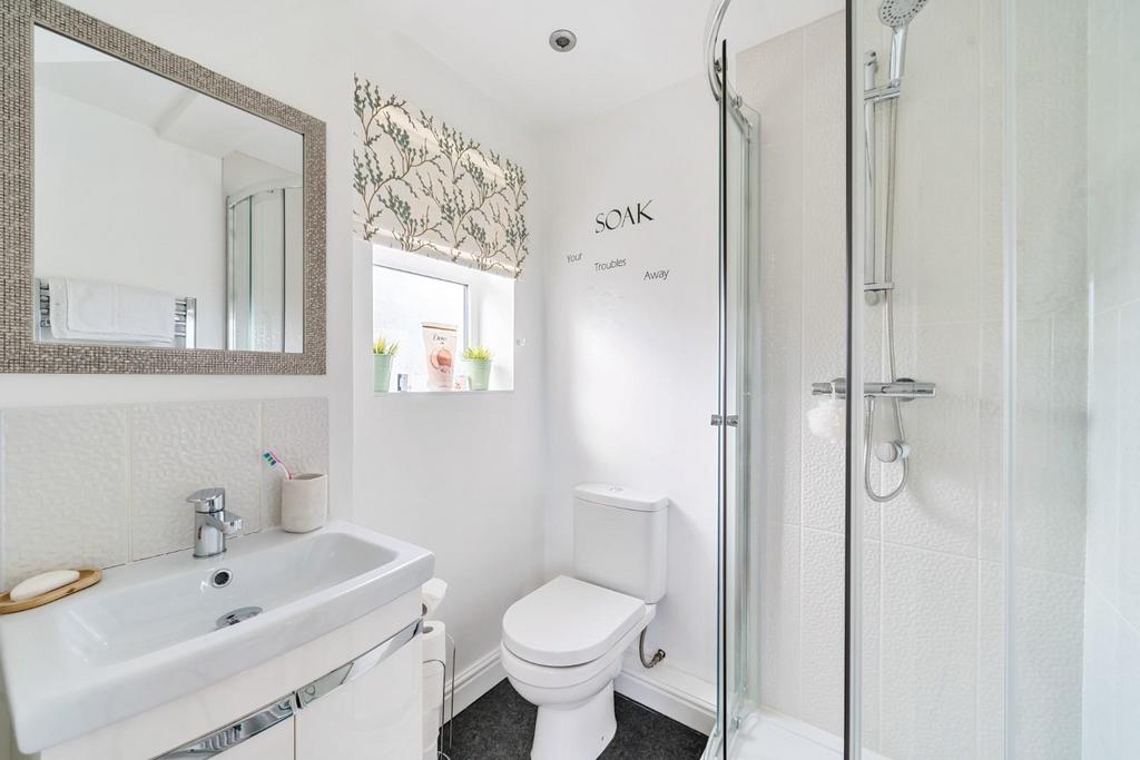 Bedroom Two En-Suite