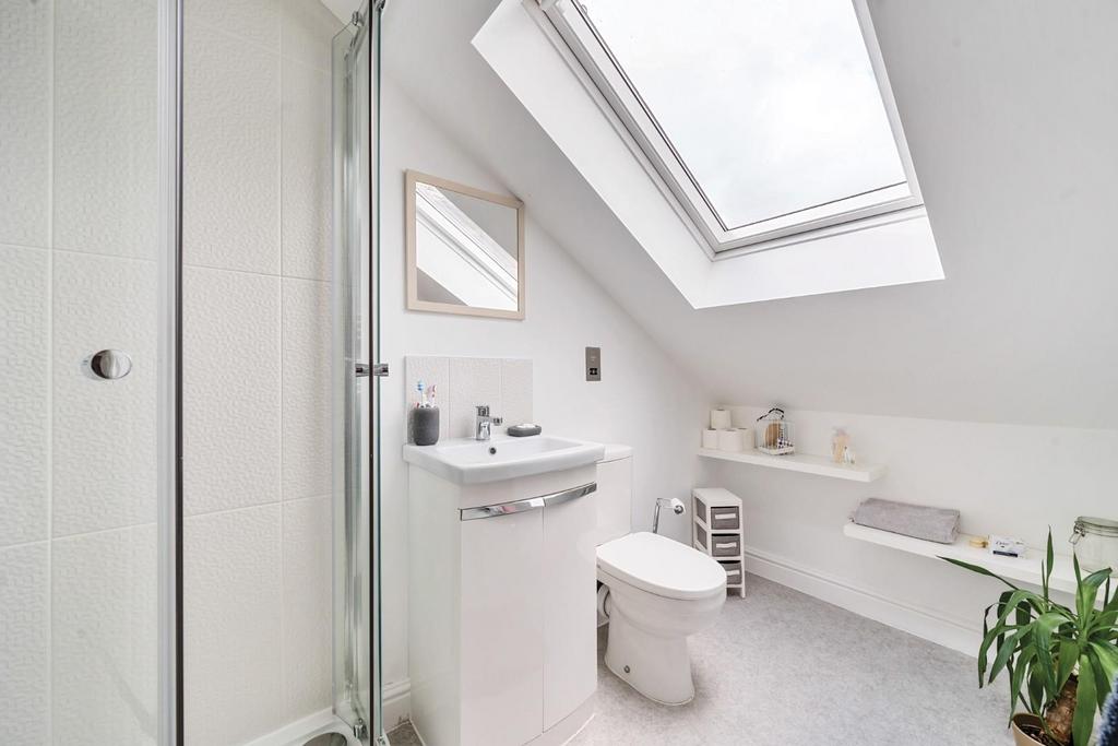 Bedroom Three En-Suite