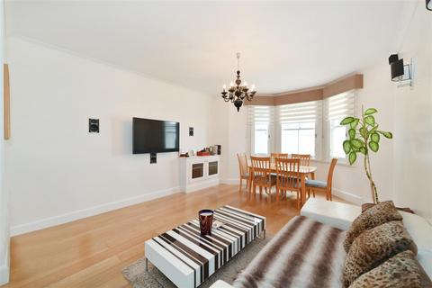 2 bedroom apartment for sale, De Vere Gardens, Kensington W8
