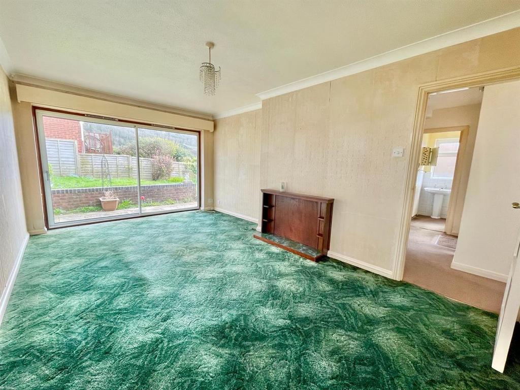 Wellington Road, Newhaven 2 bed detached bungalow for sale £285,000