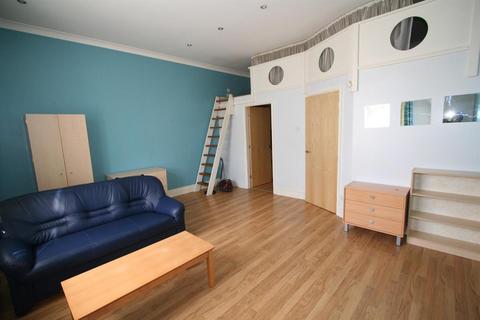 1 bedroom property to rent, Hyde Terrace, Leeds