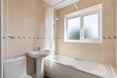 44 Proffitt Avenue, Coventry, CV6 7EN