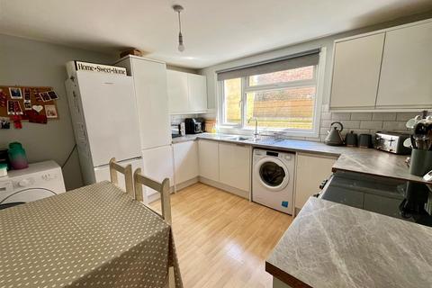 3 bedroom end of terrace house for sale, Ash Walk, Newhaven