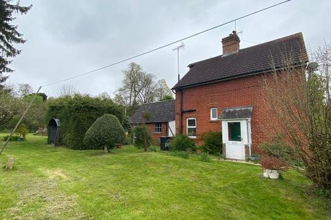 3 bedroom detached house to rent, Stable Cottage, Bullington Manor