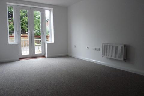 2 bedroom house share to rent, Beaconsfield Road, Littlehampton BN17
