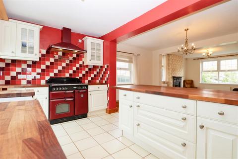 3 bedroom semi-detached house for sale, Christopher Road, Alford