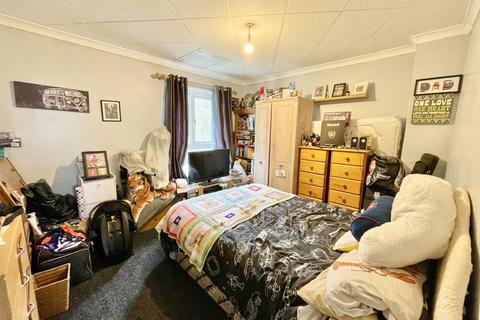 2 bedroom terraced house for sale, St Leonards Close,Denton,Newhaven,East Sussex
