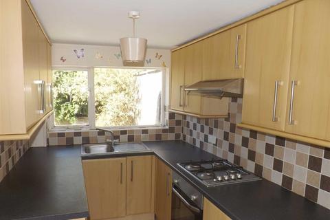 2 bedroom terraced house to rent, Edge End Road, Great Harwood